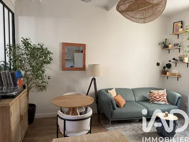 Apartment in Aix-en-Provence (13100)