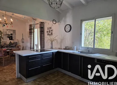 Traditional house in Salles-d'Aude (11110)
