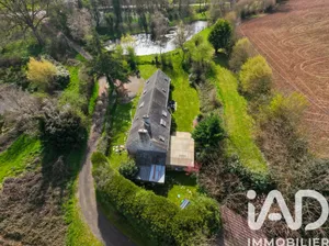 Longere in Hambers (53160)