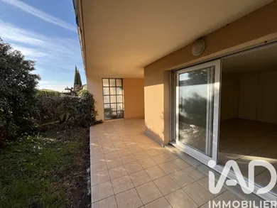 Appartement à Saint-Paul-Trois-Châteaux (26130)