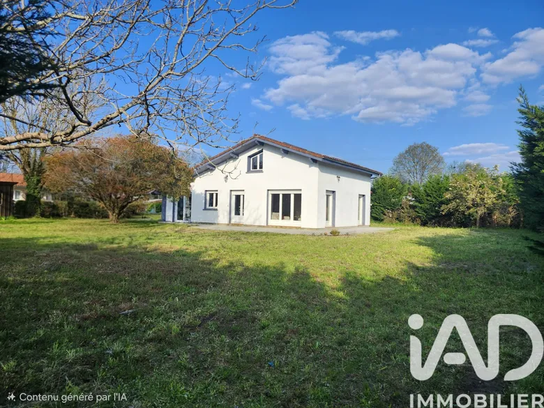 Maison 5 pièces 117 m² · à Pontonx-sur-l'Adour · 117 m² · 277 000 €