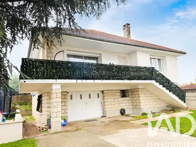 Maison à Corbeil-Essonnes (91100)