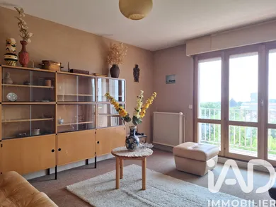 Apartment in La Rochelle (17000)