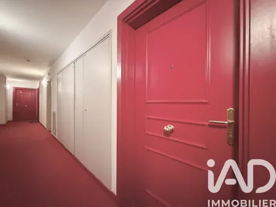 Apartment in Le Plessis-Robinson (92350)