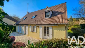 House in L'Étang-la-Ville (78620)