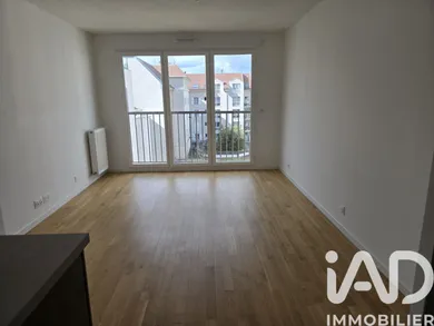 Apartment in Rueil-Malmaison (92500)