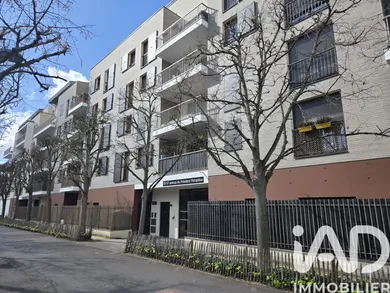 Apartment in Rueil-Malmaison (92500)
