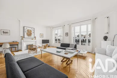 Appartement à Paris (75016)