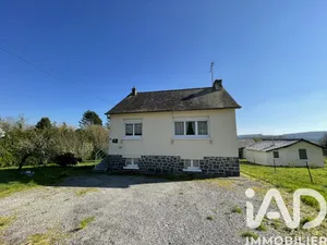 Traditional house in Caurel (22530)
