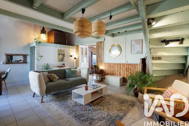 House in Sainte-Consorce (69280)