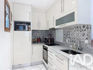 Apartment in Houilles (78800)