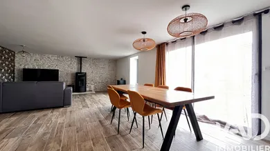 Maison de village à Le Gué-d'Alleré (17540)