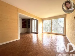 Apartment in Sceaux (92330)