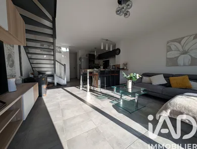 Maison à Artigues-près-Bordeaux (33370)