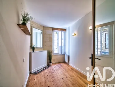 Apartment in Bordeaux (33000)