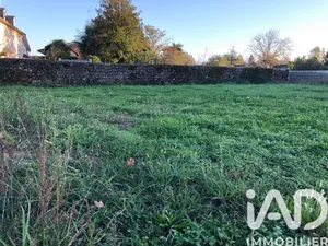 Terrain à bâtir à Uzein (64230)