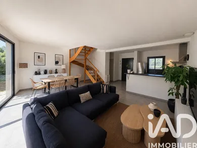 Traditional house in Saint-Paul-et-Valmalle (34570)