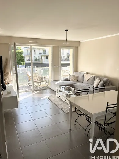 Apartment in Caen (14000)