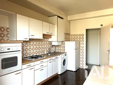 Apartment in Toulouse (31000)