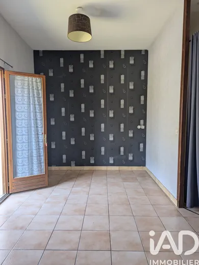 Apartment in Rogny-les-Sept-Écluses (89220)