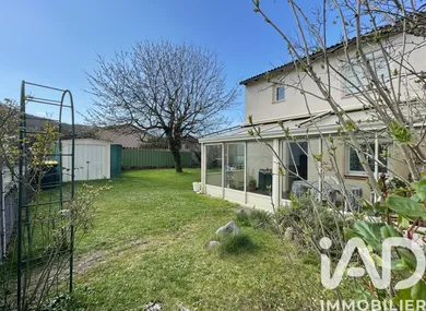 House in belesta  (09300)