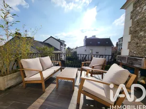 Apartment in Enghien-les-Bains (95880)