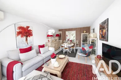 Apartment in Mandelieu-la-Napoule (06210)
