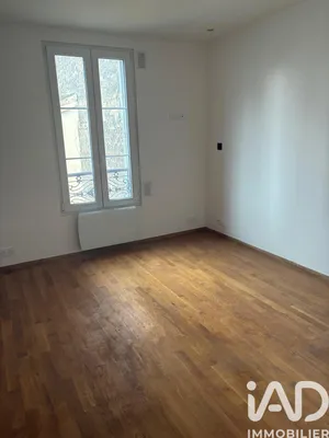 Apartment in Clichy (92110)