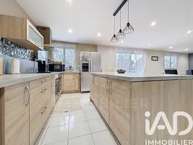Apartment in Pontault-Combault (77340)
