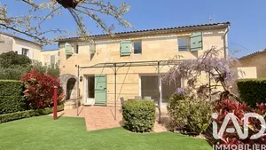 Traditional house in Saint-André-de-Cubzac (33240)