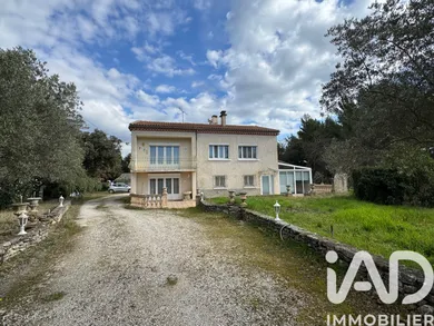 House in Mazan (84380)