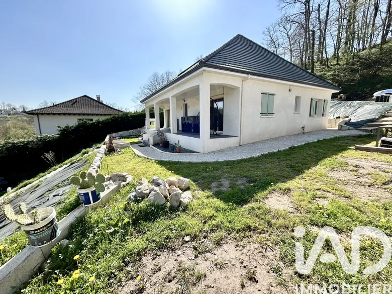 Maison 4 pièces 128 m² · à Malemort · 128 m² · 300 000 €