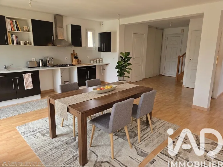 Maison 6 pièces 120 m² · à Courtisols · 120 m² · 210 000 €