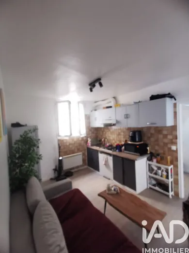 Apartment in Saint-Ouen-sur-Seine (93400)