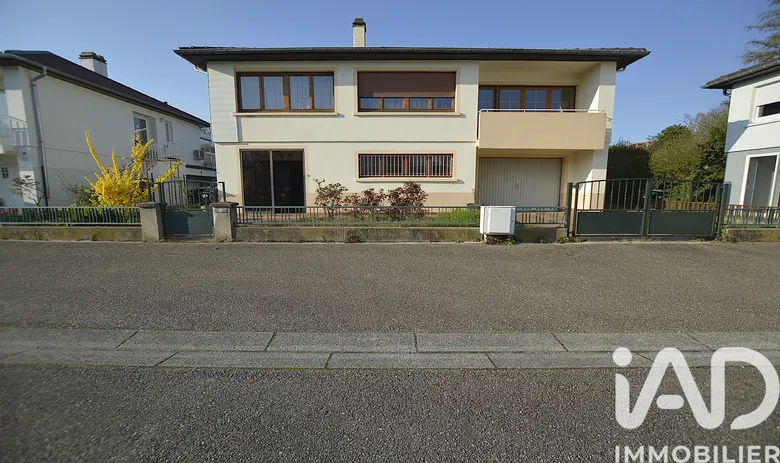 Maison 6 pièces 115 m² · à Moulins-lès-Metz · 115 m² · 299 000 €