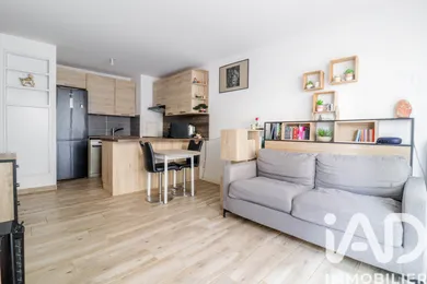 Apartment in Saulx-les-Chartreux (91160)