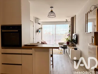 Apartment in Sète (34200)