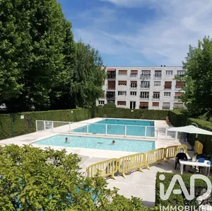 Apartment in Chilly-Mazarin (91380)