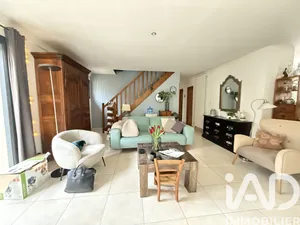 House in Sucy-en-Brie (94370)
