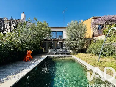 Townhouse in Avignon (84000)