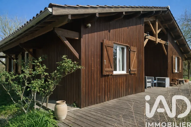 Maison 5 pièces 112 m² · à Moustey · 112 m² · 317 000 €