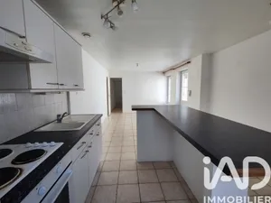 Apartment in Cormery (37320)