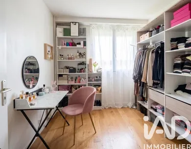 Apartment in Longjumeau (91160)
