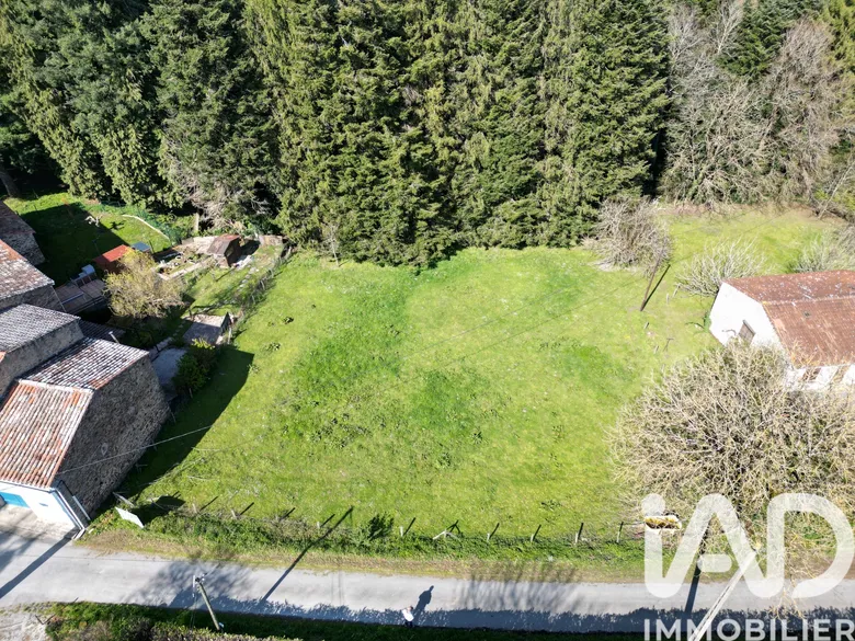 Terrain à bâtir à Les Cammazes (81540) · 45 000 €