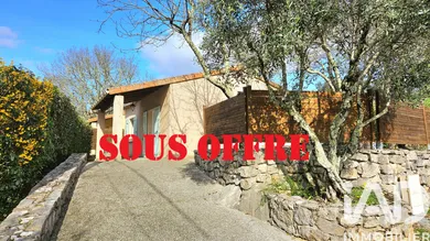 Maison de campagne à Saint-Alban-Auriolles (07120)