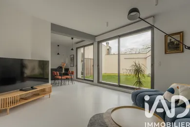 Maison à Bordeaux (33800)