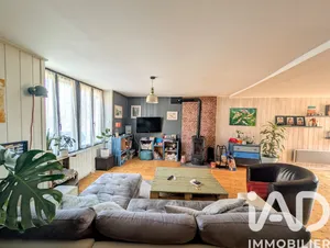 House in Conlie (72240)