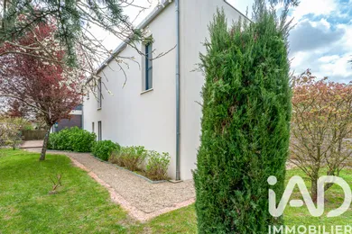 Demeure à Saint-Cyr-sur-Loire (37540)