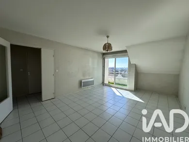 Apartment in Nantes (44300)