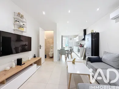 Apartment in Cannes (06400)